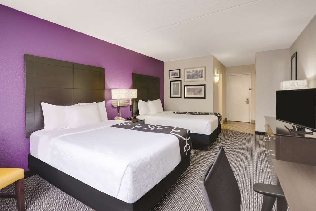 La Quinta By Wyndham Clifton/rutherford 3*